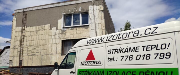 Izotora - stříkaná pur pěna zateplení a izolace